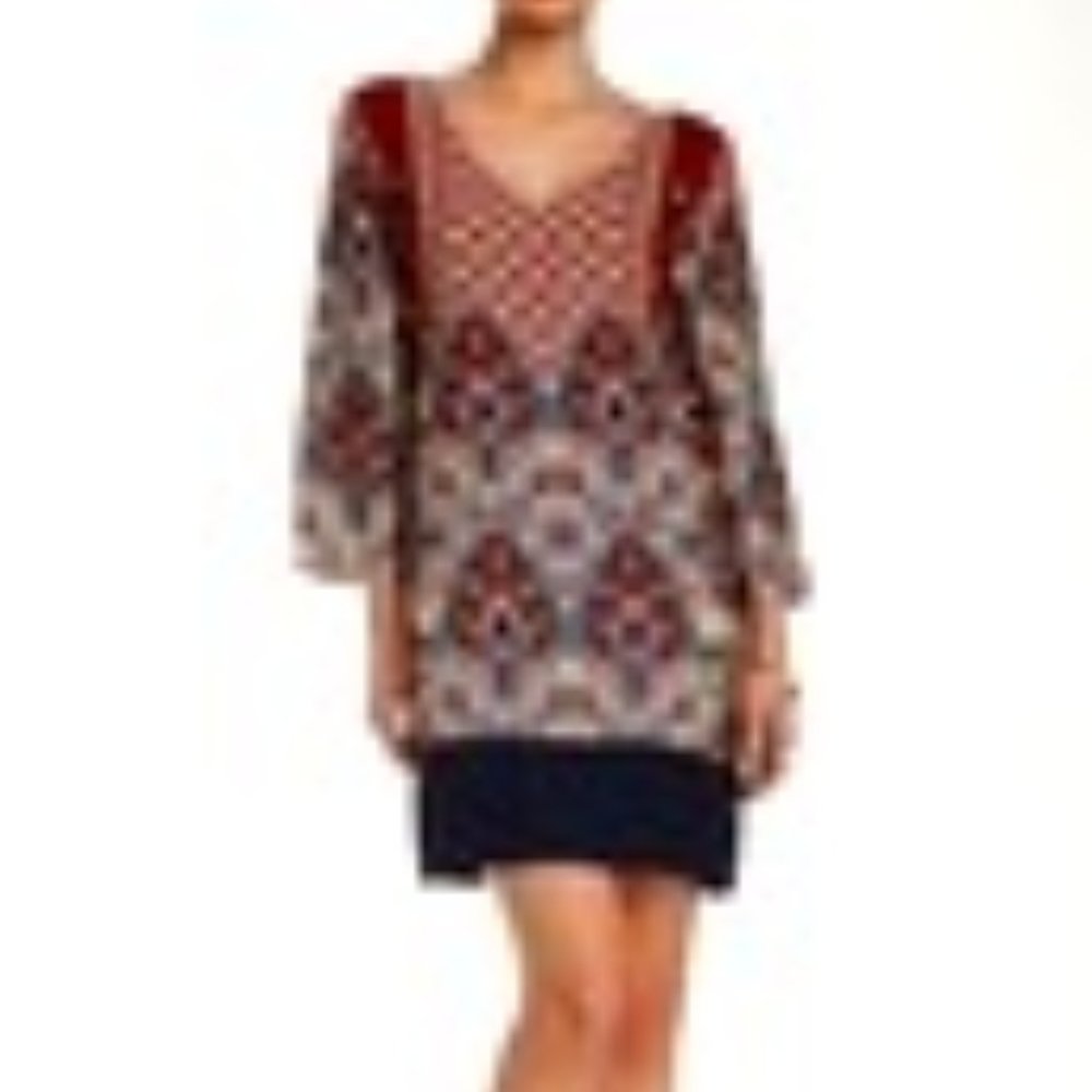 Love,Zoe Bell sleeve print dress size S nwot